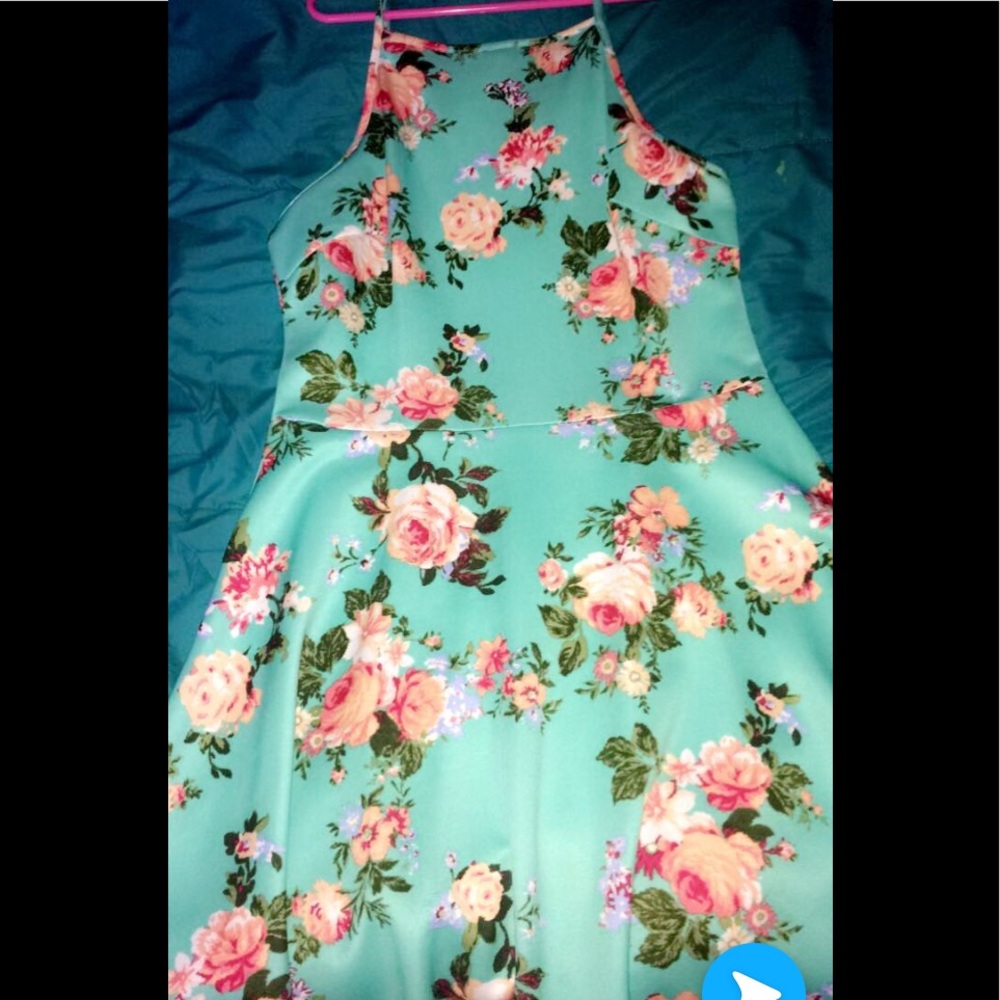 Foral dress